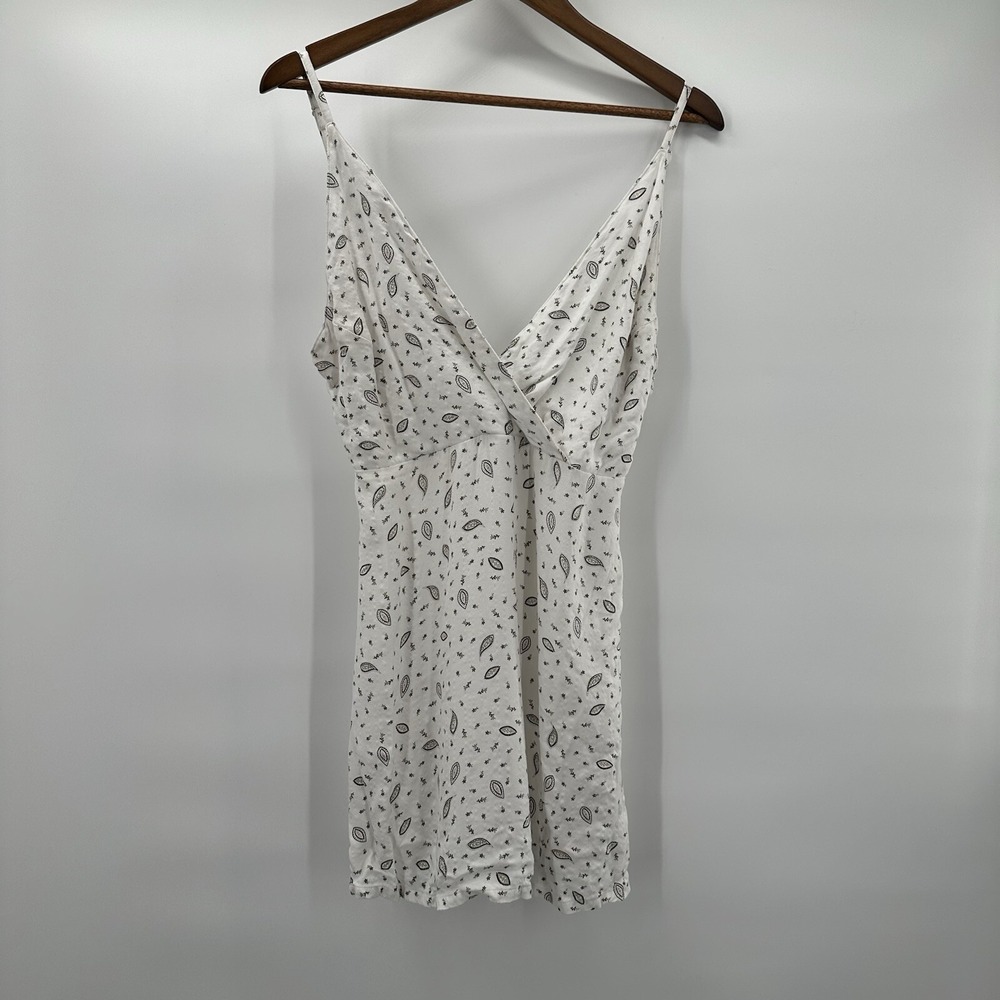 Rvca‎ Dress Womens Medium White Lacey Dress Paisley Teardrop Adjustable Strap